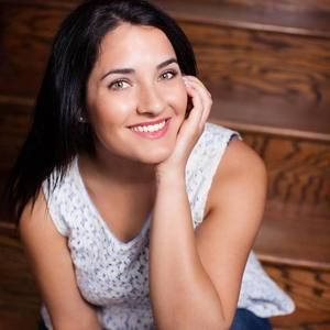 Meet your Posher, Julia